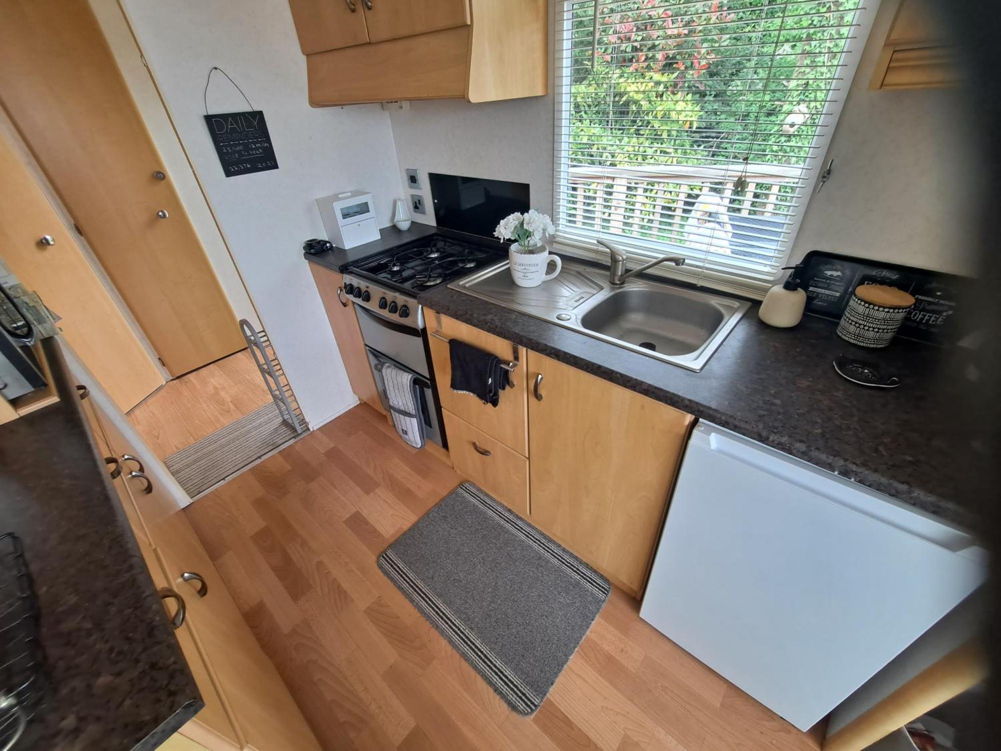 Amroth Bay Holiday Caravan Llanteg Exterior foto